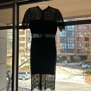 Lulu’s black lace dress size small